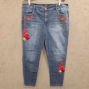Bandolino Mandie  Slim Jeans Women's 20W Short Cowgirl Rodeo‎ Rose Embroidered